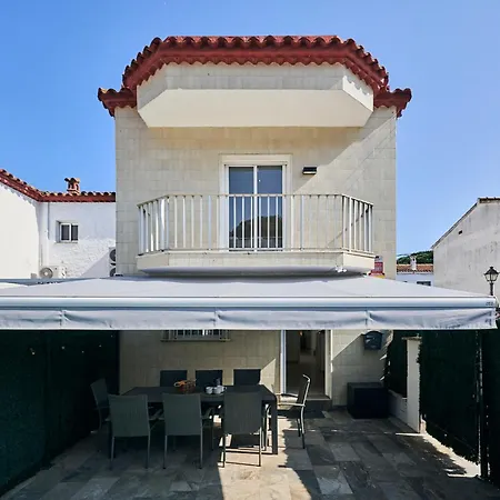 Casa Azul * Blanes